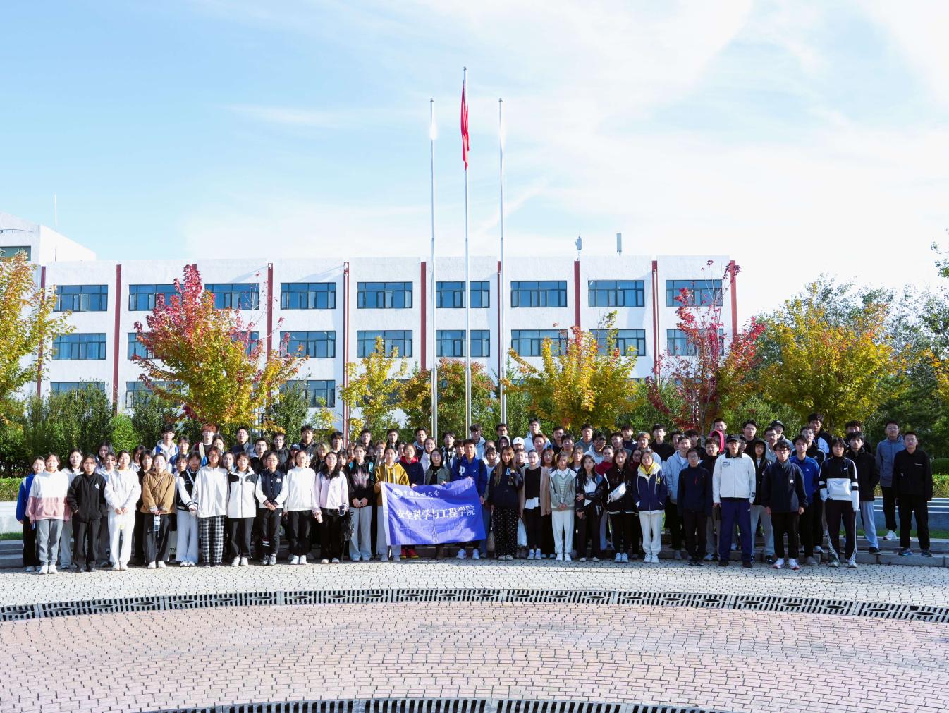 323767ac0445aa812321a564b8467fd