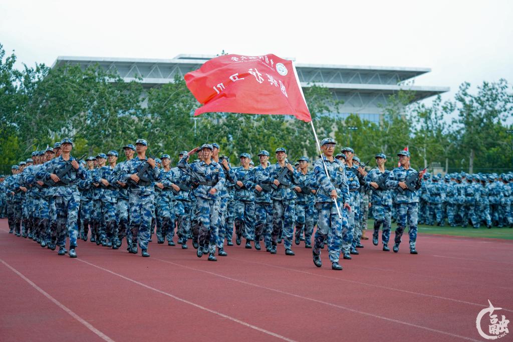 摄影 冯程钰.jpg