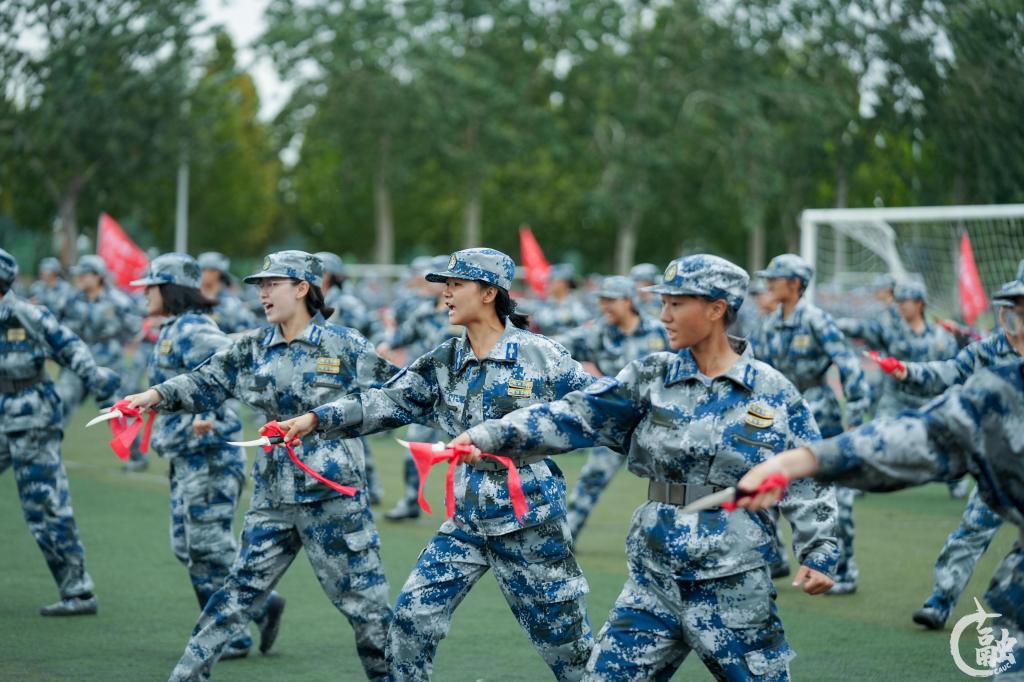 摄影 冯程钰.jpg