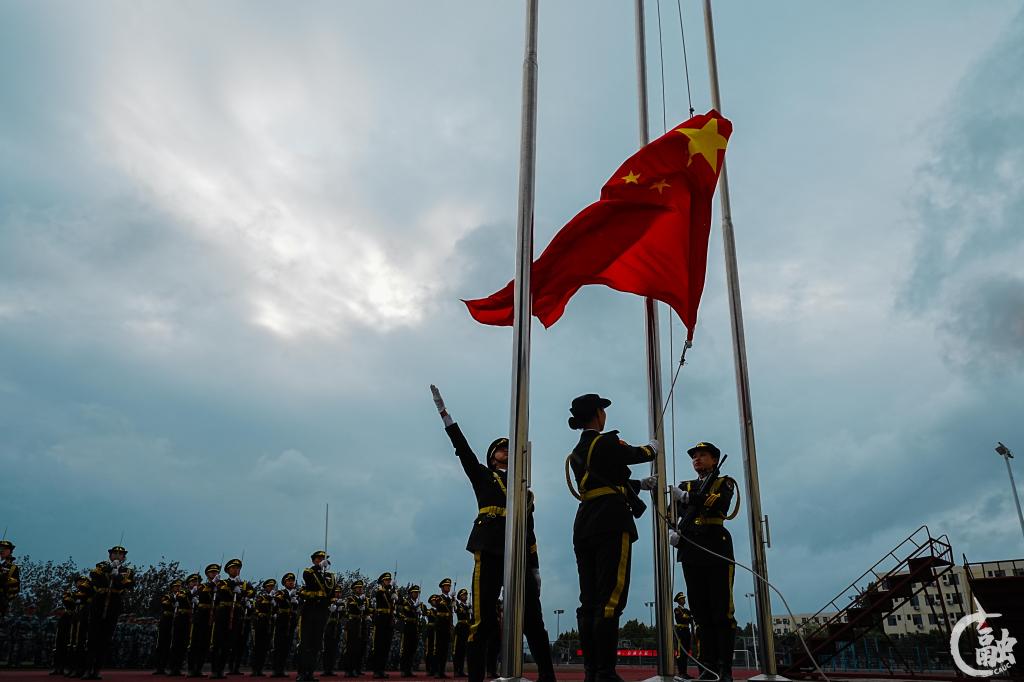 摄影 冯程钰.jpg