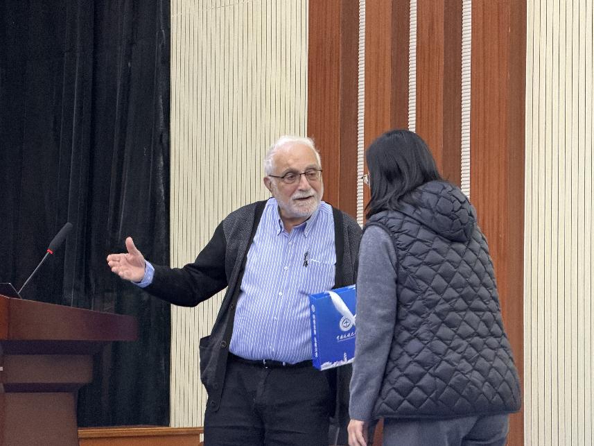 /Users/irene-kami/Library/Containers/com.kingsoft.wpsoffice.mac/Data/tmp/picturecompress_20251125213744/output_1.jpgoutput_1